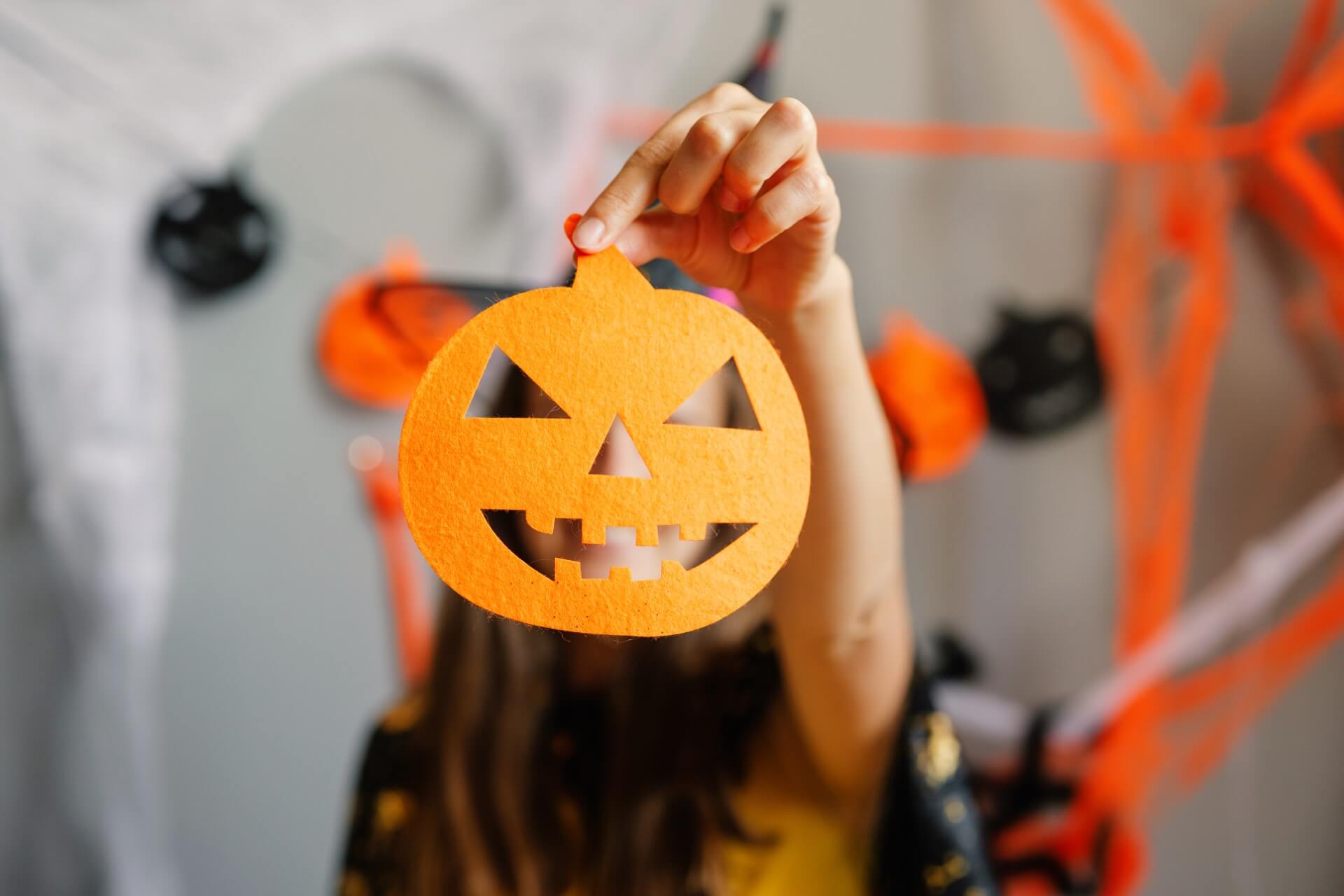 Halloween creativo: 3 lavoretti da fare con i bambini